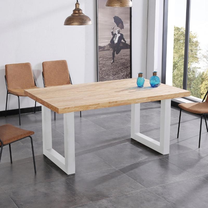 Mesa comedor de estilo nordico en roble y diseño original. Moblebo