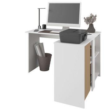 Escritorio de lado con decoración