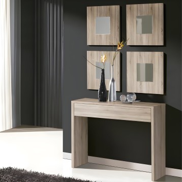 Consola de madera clara con cajón y espejos decorativos de madera en ambiente de entrada moderna