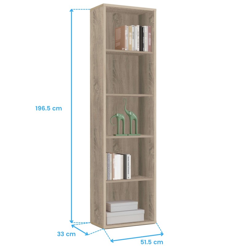 Estantería vertical en madera clara con seis compartimentos abiertos y libros y decoración