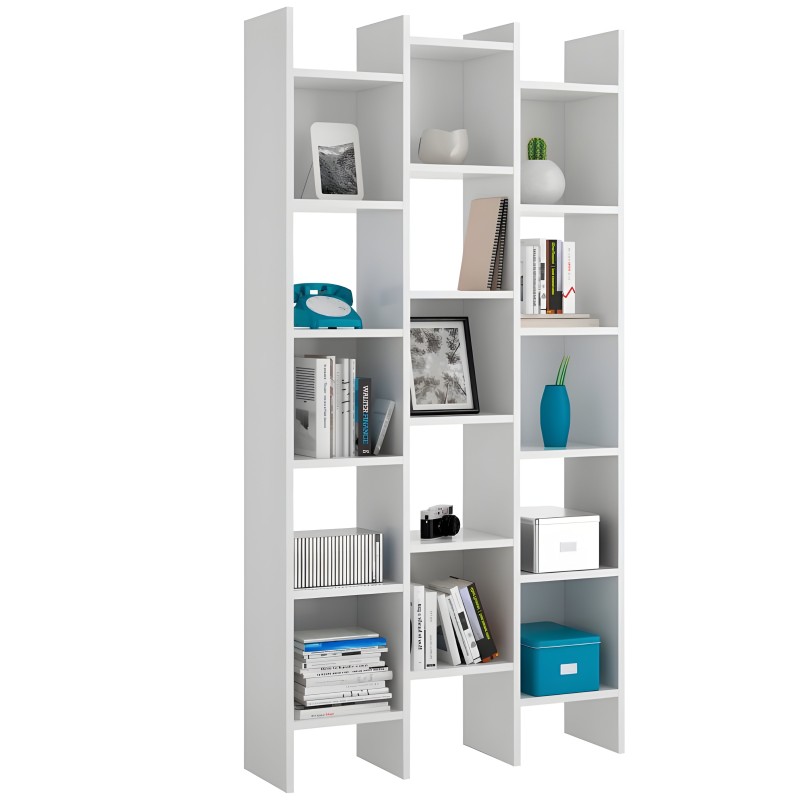 Estantería blanca modular con múltiples compartimentos y detalles decorativos en tonos azul turquesa