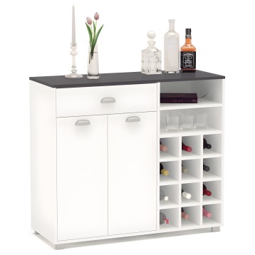 Mueble bar blanco y gris con cajones y vitrina para botellas y copas decorado con flores y botellas