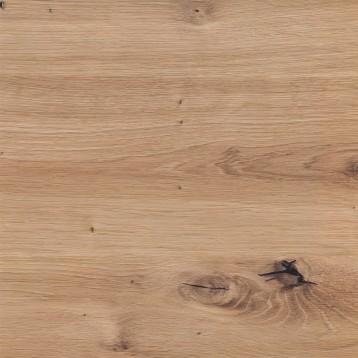 Detalle de tablero de madera clara con vetas naturales y nudos oscuros