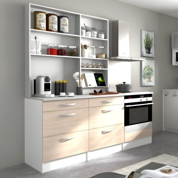 Mueble de cocina blanco y madera clara con estantería abierta y mueble base con cajones y horno integrado