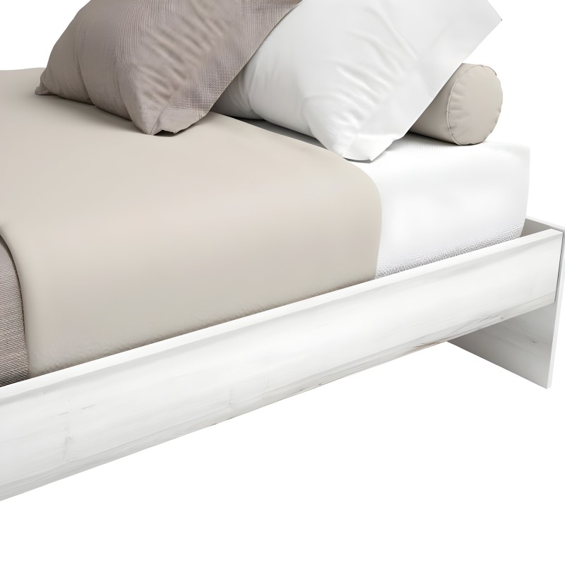 Sofá moderno estructura blanca con cojines beige y gris vista de detalle del respaldo y brazos