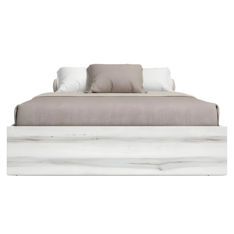 Cama con estructura blanca efecto madera y colchón tapizado en beige con almohadas decorativas blancas y beige