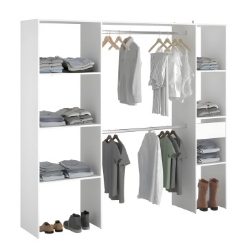 Armario modular blanco con estantes abiertos y barras de ropa con prendas organizadas y zapatos