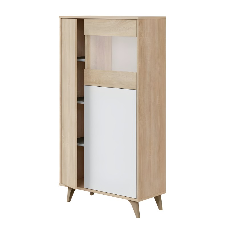 Armario de madera clara y blanco con puertas y estantes abiertos y patas de madera inclinadas