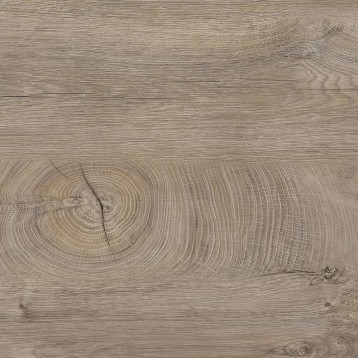 Tablero de madera clara con veta de anillo de crecimiento y textura de grano natural