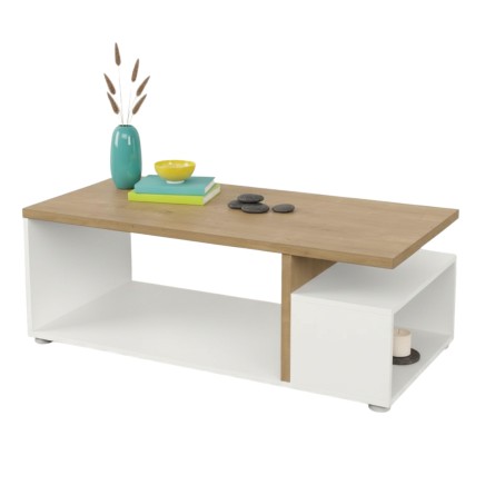 Mesa de centro con tablero en madera natural y base blanca con espacios de almacenaje