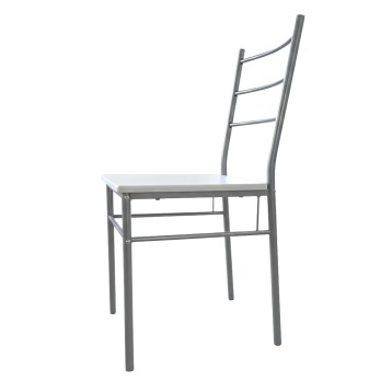 Silla con asiento blanco y estructura metálica gris con respaldo de barras horizontales curvadas