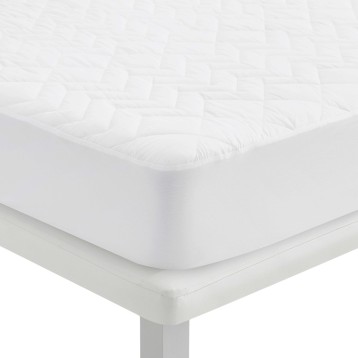 Protector de colchón acolchado blanco con ajuste a la esquina y base de espuma visibles